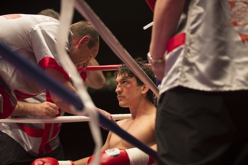 Your First Look At Aaron Eckhart And Miles Teller In BLEED FOR THIS